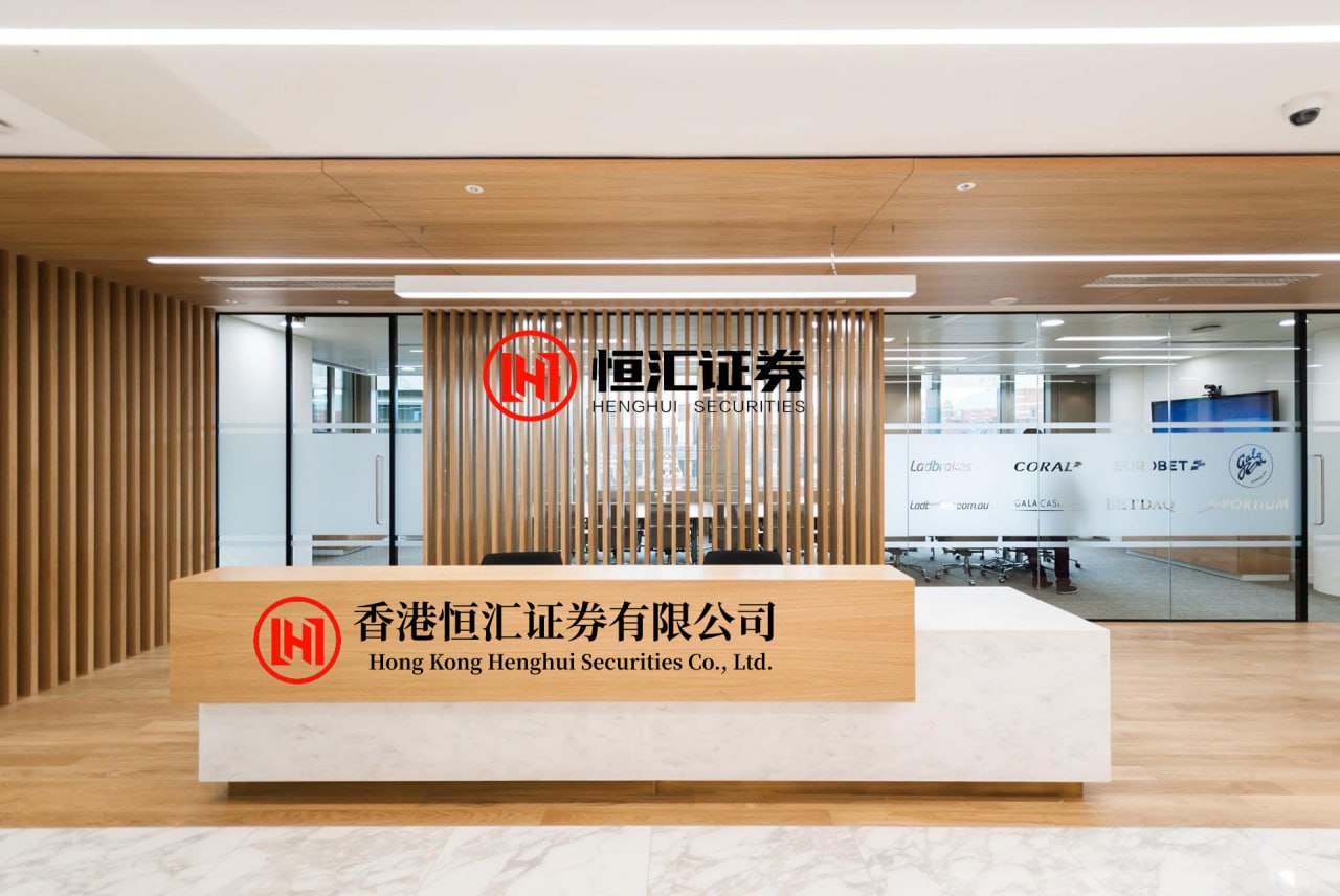 華鑫證券 风暴眼丨生成式AI入侵，被喂食“泔水”的人开始抵抗